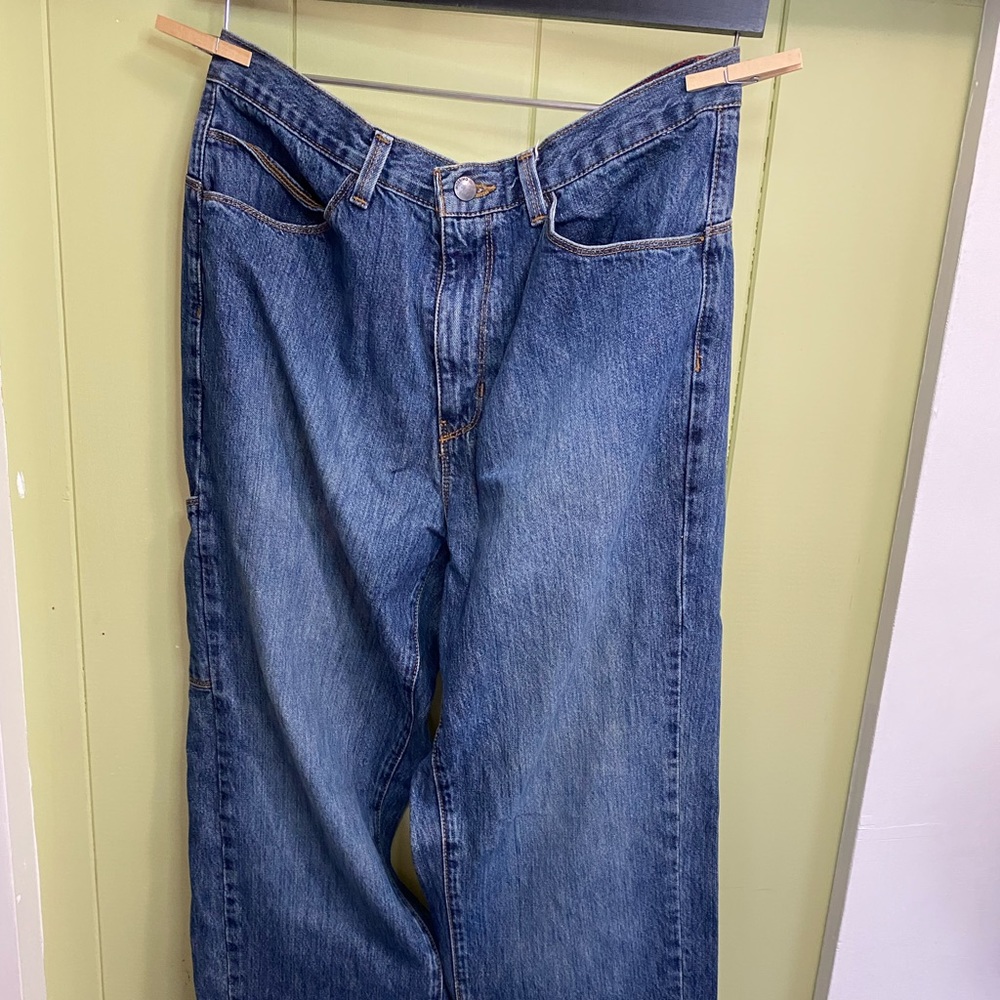 Mossimo Mossissue Men's Six Pocket Blue Jeans Size 34/30 Gently Used